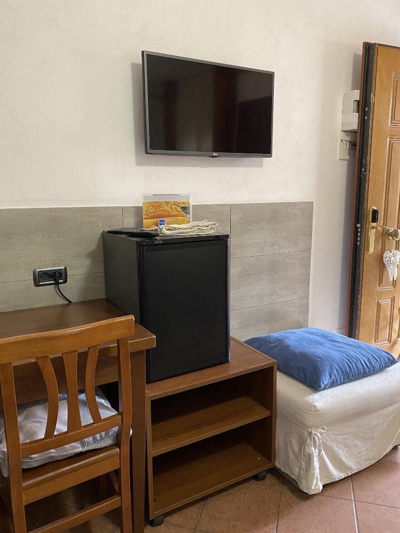 Euro House Inn Airport Hotel Residence - Oda