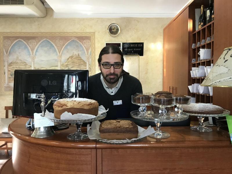 Euro House Inn Airport Hotel Residence - Restoran