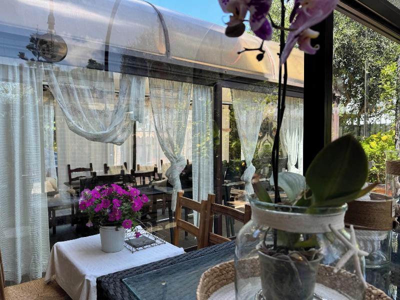 Euro House Inn Airport Hotel Residence - Restoran