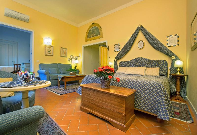 La Casa Del Garbo Luxury Rooms Suite - Oda
