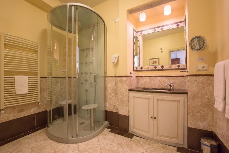 La Casa Del Garbo Luxury Rooms Suite - Oda