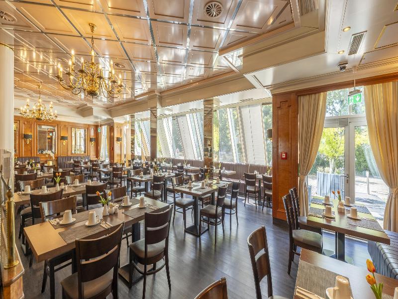 PLAZA Premium Darmstadt - Restoran