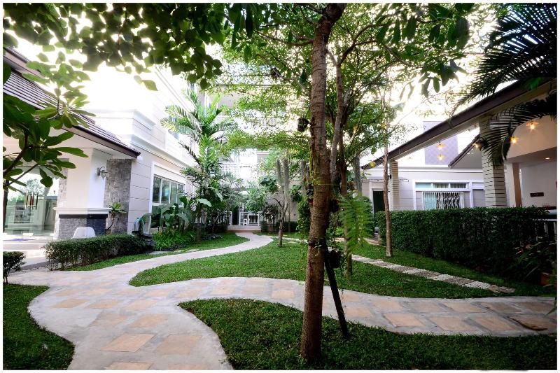 At Residence Suvarnabhumi - Genel