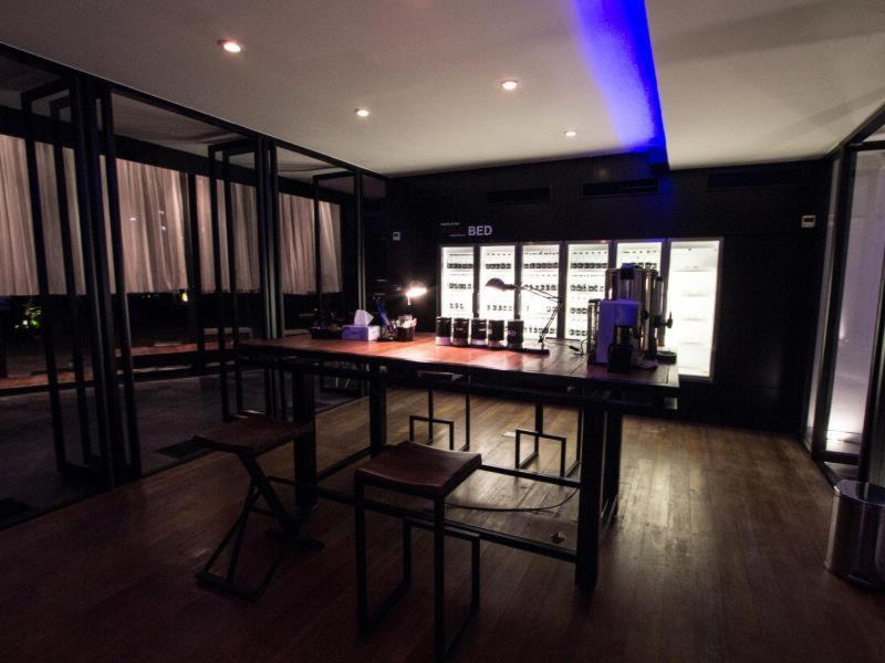 Bed Changkian Hotel Adults Only - Lobi