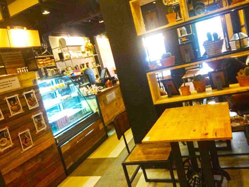 Chiang Roi 7 Days Inn - Bar