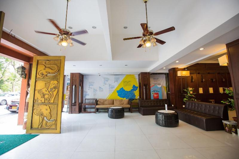 Chiang Roi 7 Days Inn - Lobi
