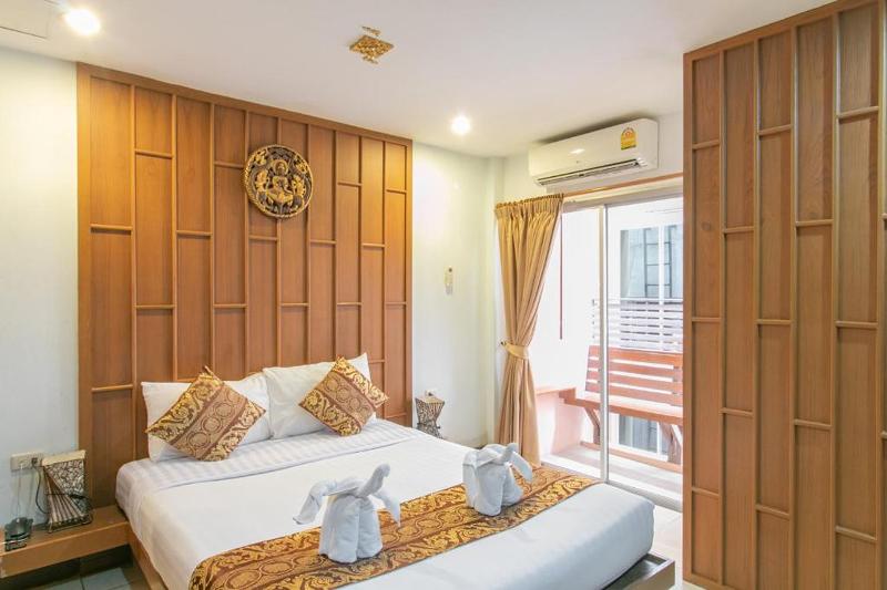 Lotus hotel Patong by ZUZU - Oda