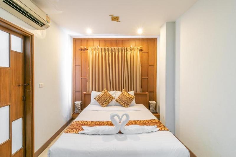 Lotus hotel Patong by ZUZU - Oda