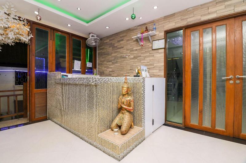 Natural Beach Hotel And Baan Sila - Lobi