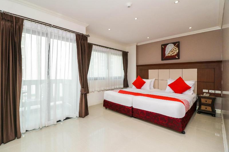 Natural Beach Hotel And Baan Sila - Genel