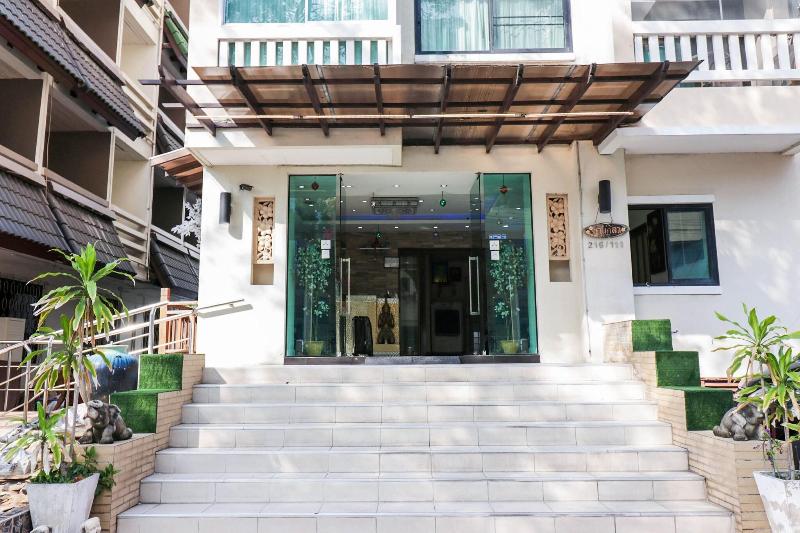 Natural Beach Hotel And Baan Sila - Genel