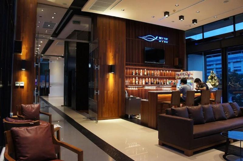 Serenotel Pattaya - Bar