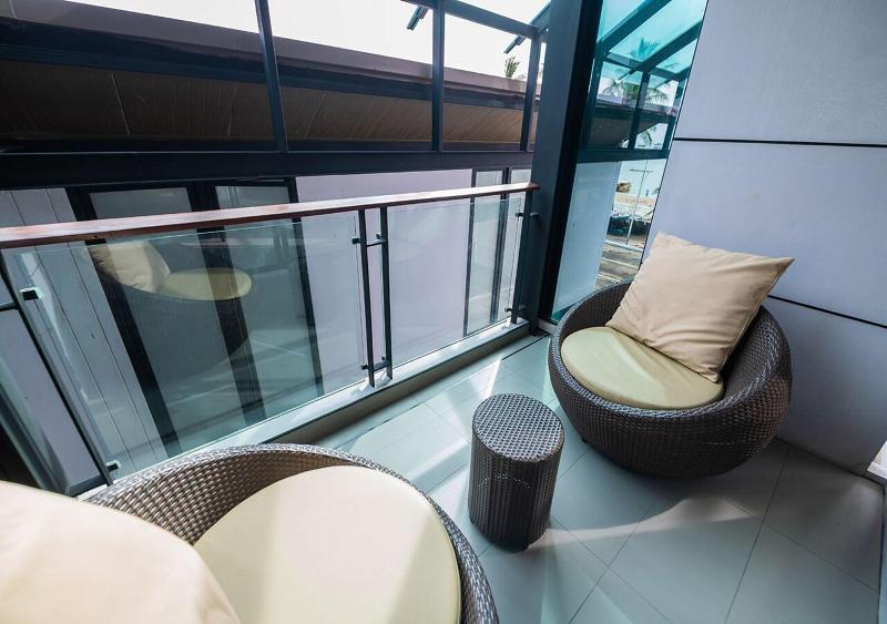 Serenotel Pattaya - Teras