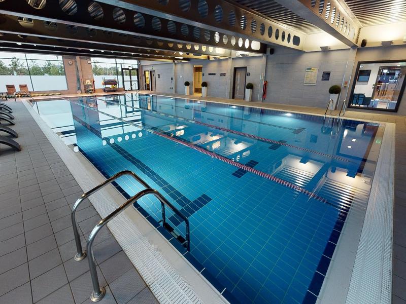 Village Hotel Glasgow - Havuz
