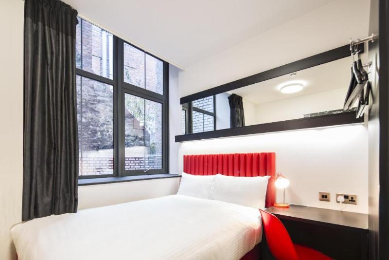 Tune Hotel Liverpool - Oda