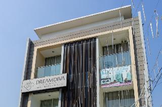 RedDoorz near Setrasari Mall 4 otel fotoğrafı