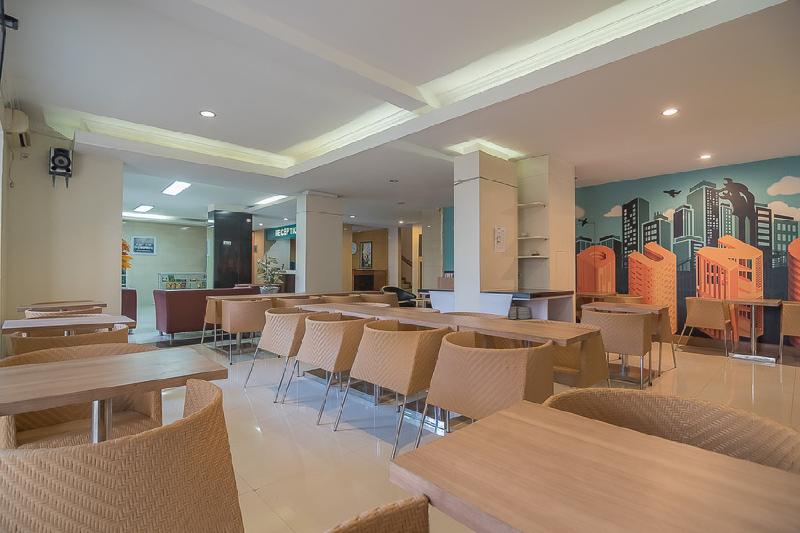 RedDoorz @ Hotel Arimbi Dewi Sartika Baru - Lobi