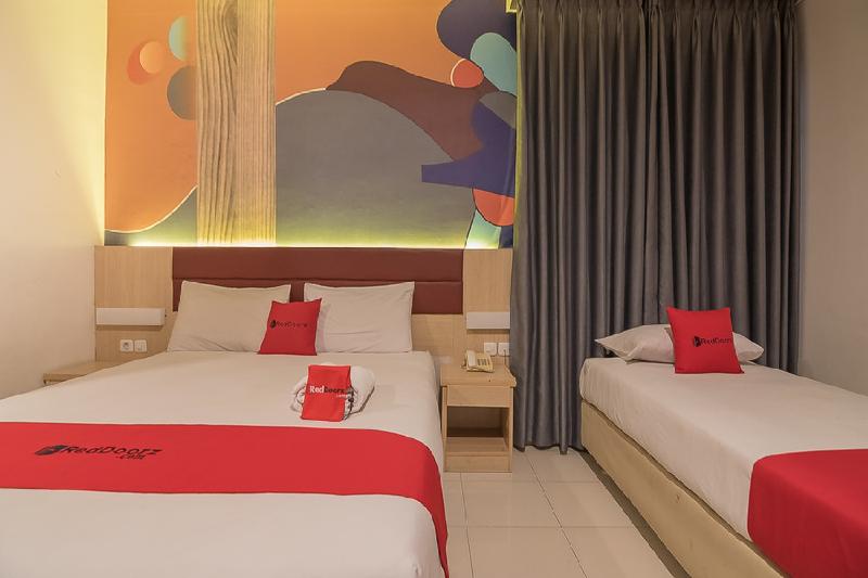RedDoorz @ Hotel Arimbi Dewi Sartika Baru - Oda
