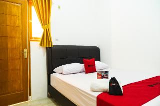 RedDoorz near Cipinang Indah Mall fotoÄŸrafÄ±