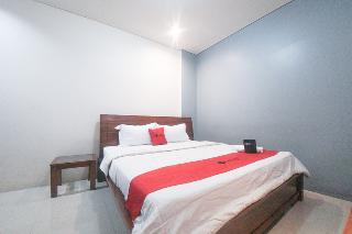 RedDoorz Plus near Green Pramuka Square Mall fotoÄŸrafÄ±