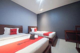 RedDoorz Plus near Green Pramuka Square Mall fotoÄŸrafÄ±