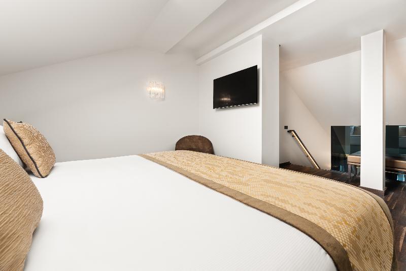 Aurea Legends by Eurostars Hotel Company - Oda