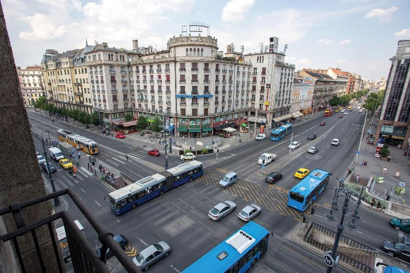 Danubius Hotel Astoria City Center - Genel