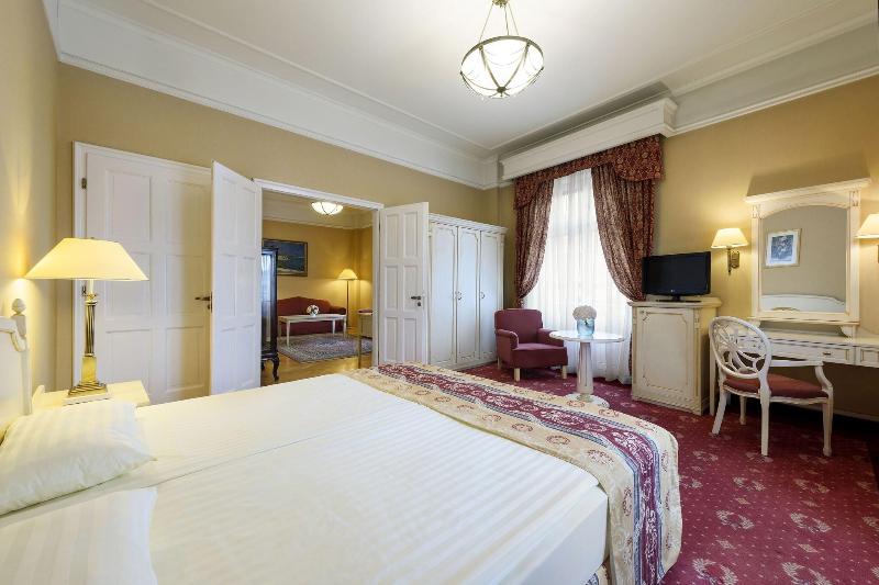 Danubius Hotel Astoria City Center - Oda