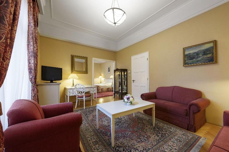 Danubius Hotel Astoria City Center - Oda