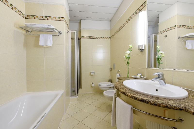 Danubius Hotel Astoria City Center - Oda