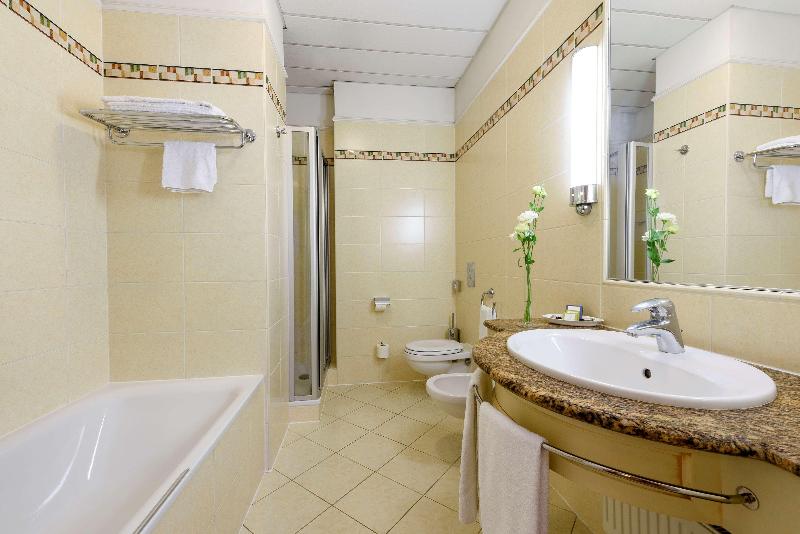Danubius Hotel Astoria City Center - Oda