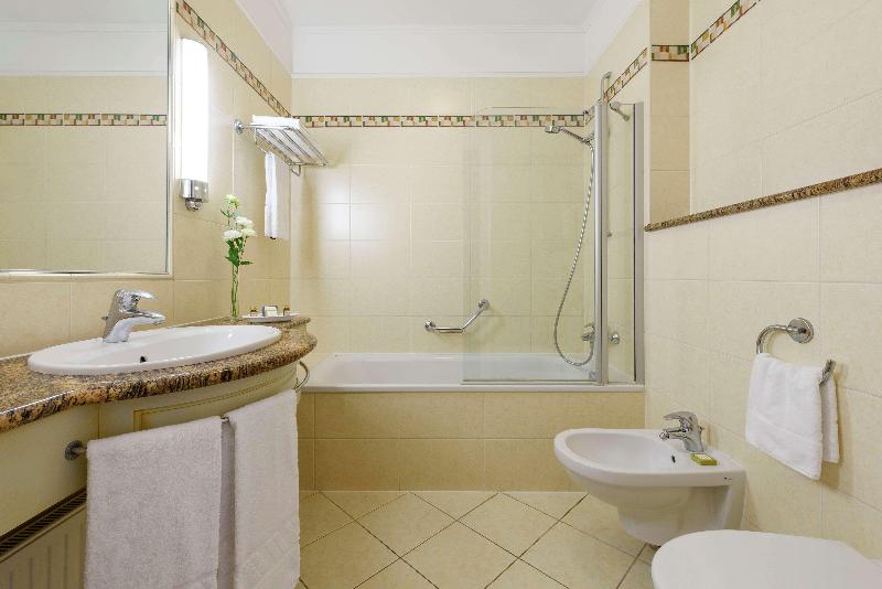 Danubius Hotel Astoria City Center - Oda