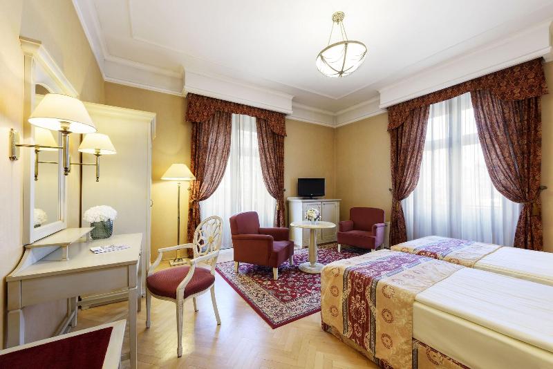 Danubius Hotel Astoria City Center - Oda