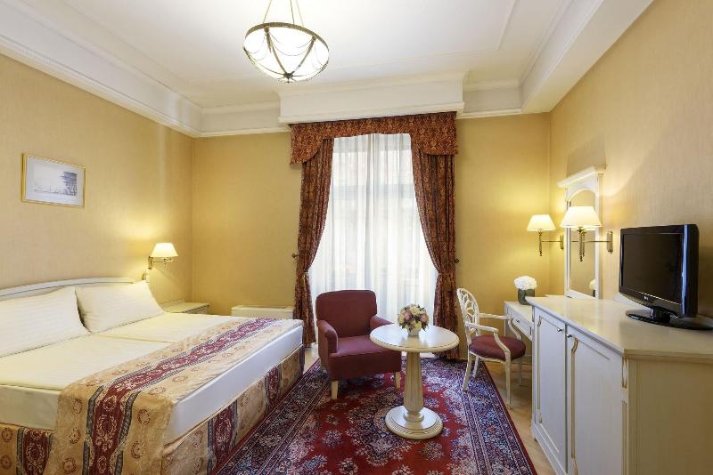 Danubius Hotel Astoria City Center - Oda