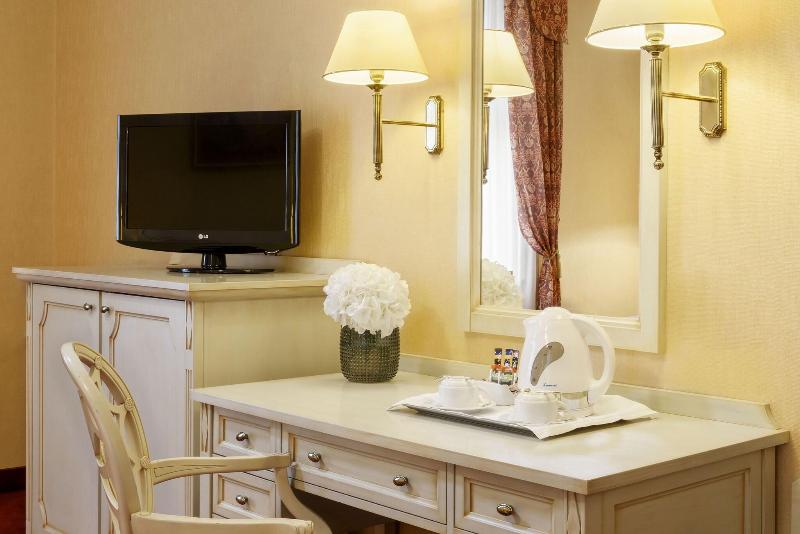 Danubius Hotel Astoria City Center - Oda
