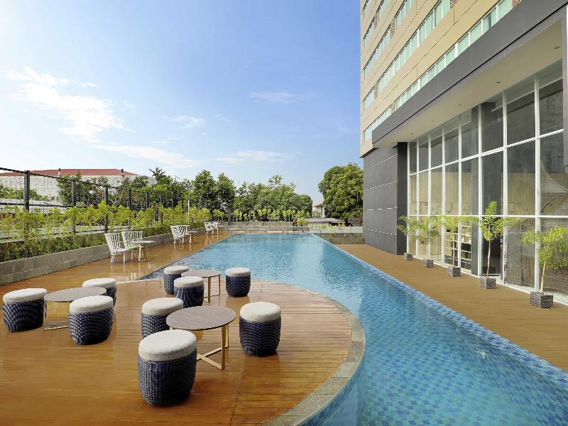 Mercure Makassar Nexa Pettarani - Havuz