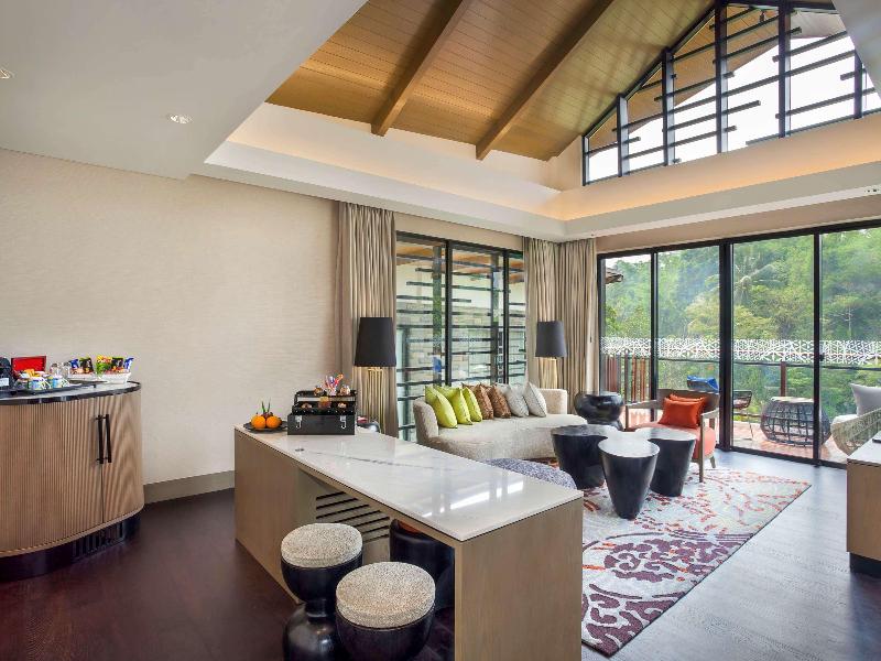 Pullman Ciawi Vimala Hills Resort Spa & Convention - Oda