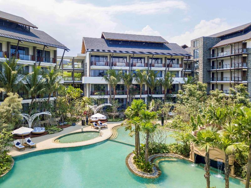 Pullman Ciawi Vimala Hills Resort Spa & Convention - Havuz