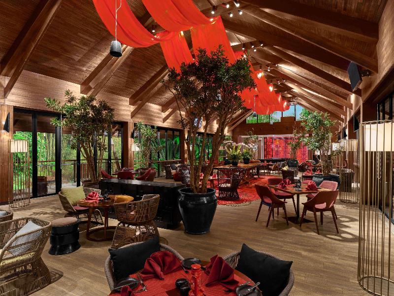 Pullman Ciawi Vimala Hills Resort Spa & Convention - Restoran