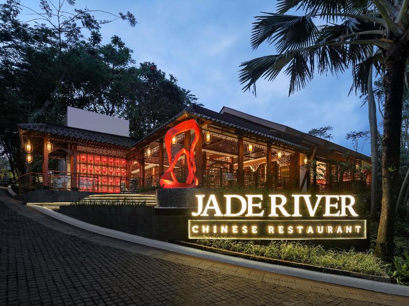 Pullman Ciawi Vimala Hills Resort Spa & Convention - Restoran