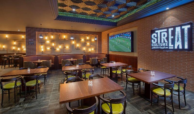 DoubleTree by Hilton Doha - Al Sadd - Bar