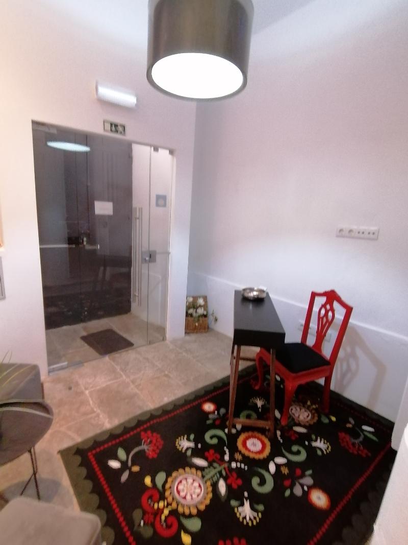 Temple Suites Guesthouse - Genel