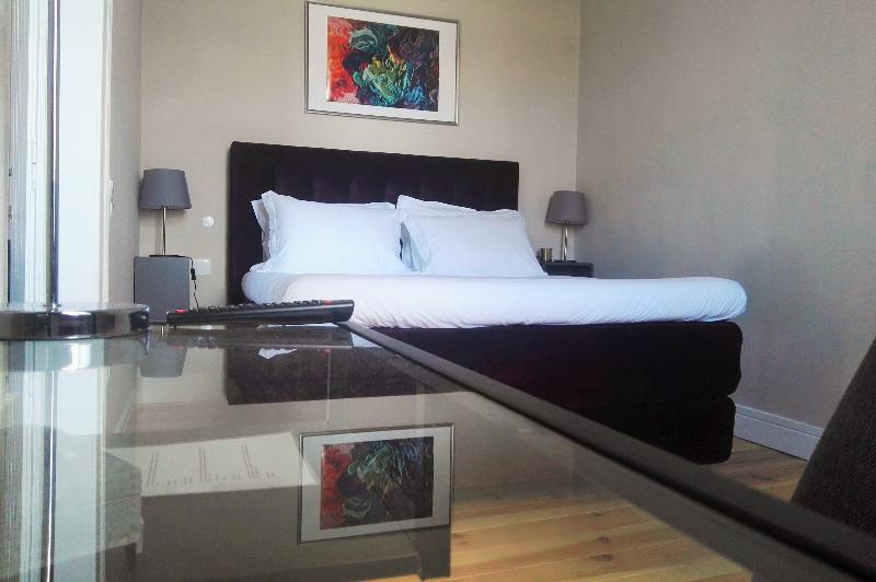 Temple Suites Guesthouse - Oda