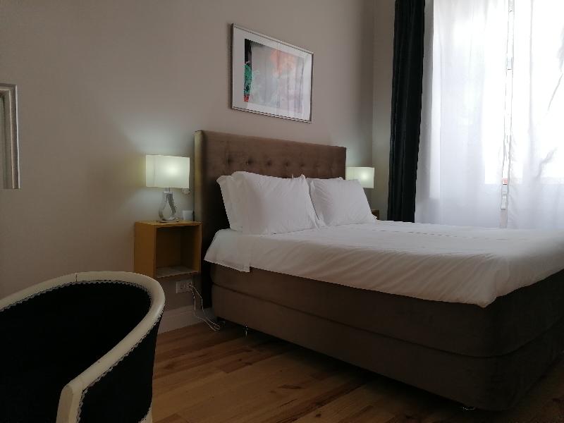 Temple Suites Guesthouse - Oda