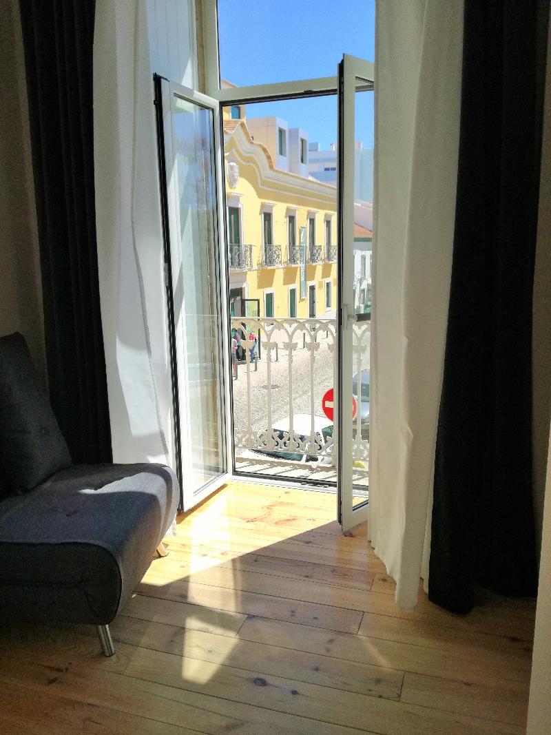 Temple Suites Guesthouse - Oda