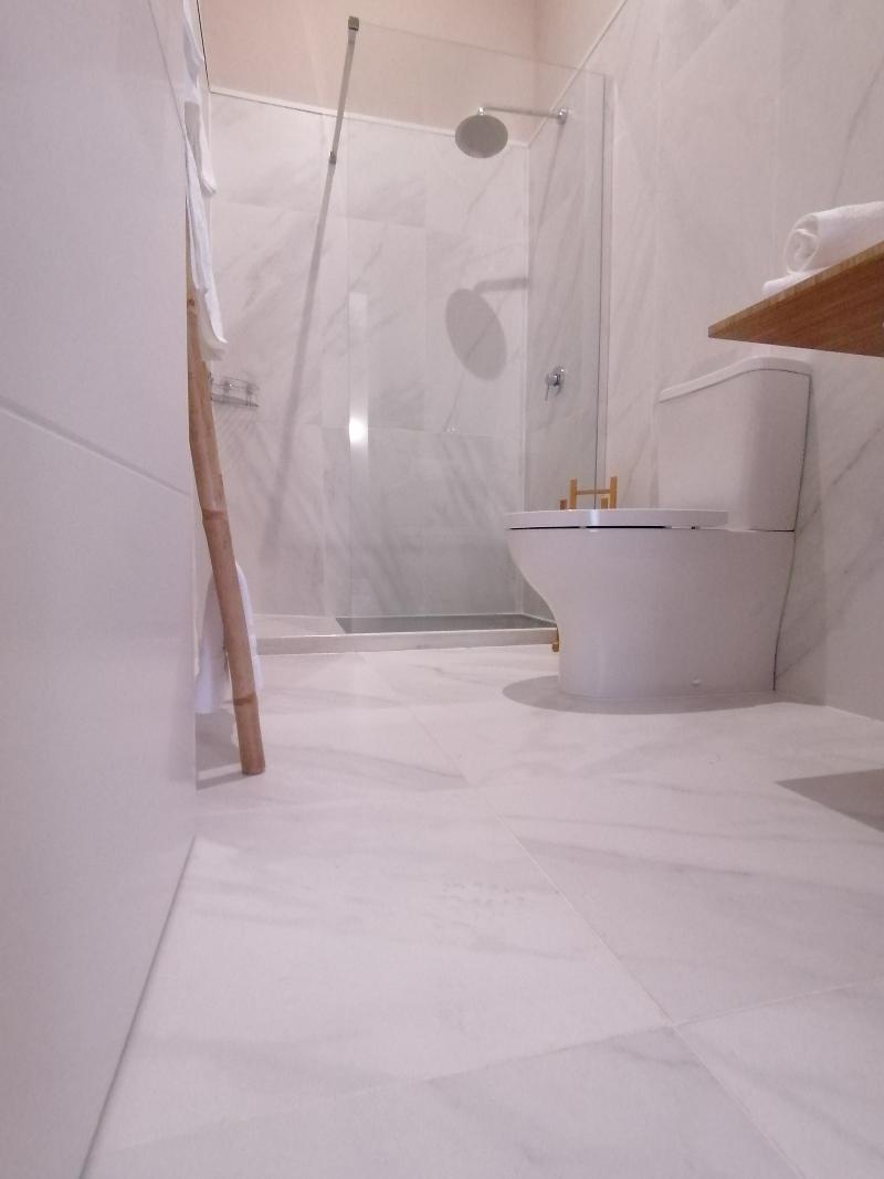Temple Suites Guesthouse - Oda