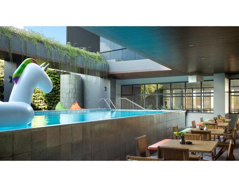 Artotel Yogyakarta - Havuz