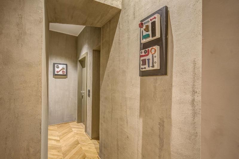 G55 Design Hotel - Lobi
