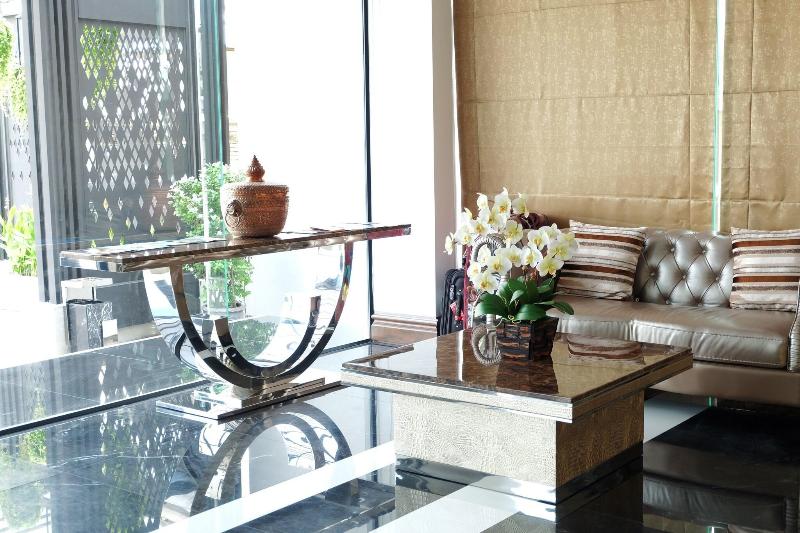Methavalai Residence - Lobi