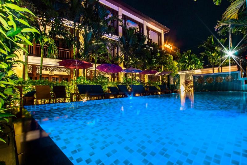 Viangluang Resort - Havuz